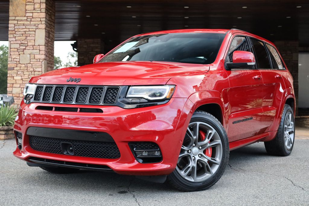 2018 Jeep Grand Cherokee SRT8 photo 2