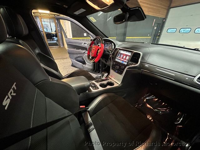 2018 Jeep Grand Cherokee SRT 4x4 - 23018234 - 24