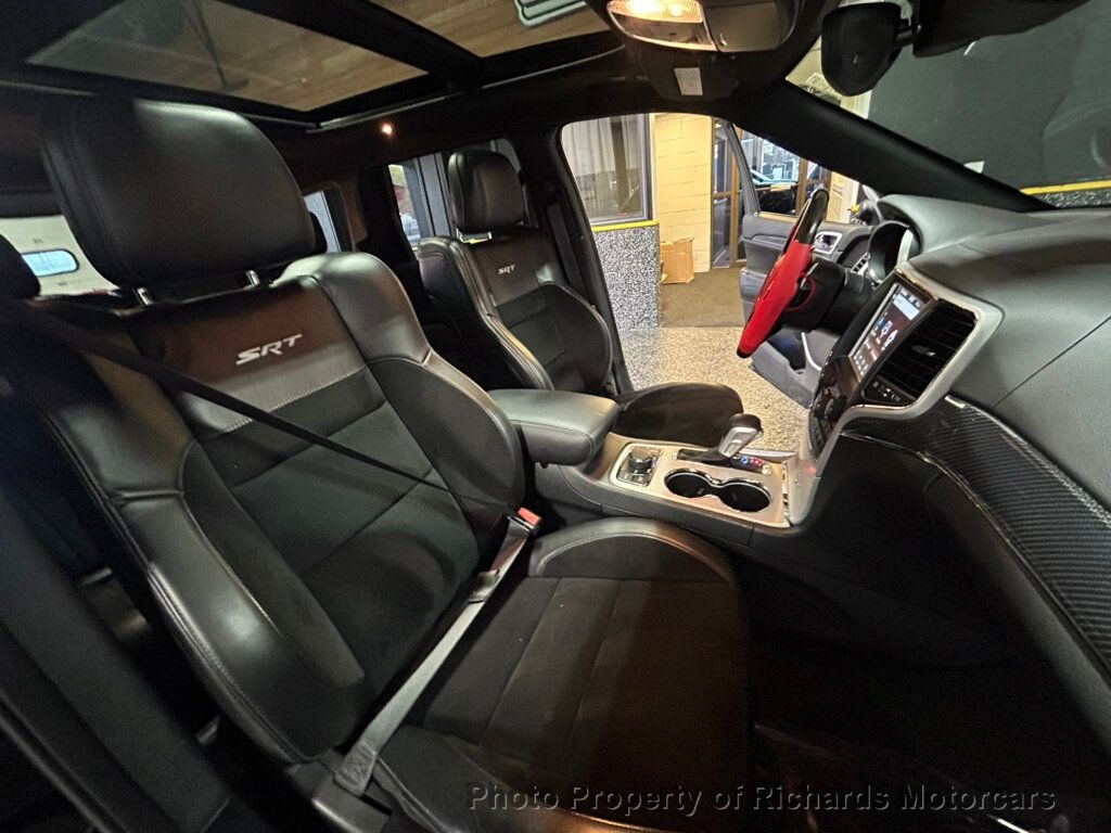 2018 Jeep Grand Cherokee SRT 4x4 - 23018234 - 25