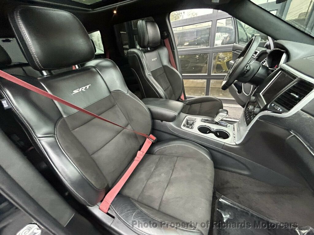 2018 Jeep Grand Cherokee SRT 4x4 - 23094570 - 24