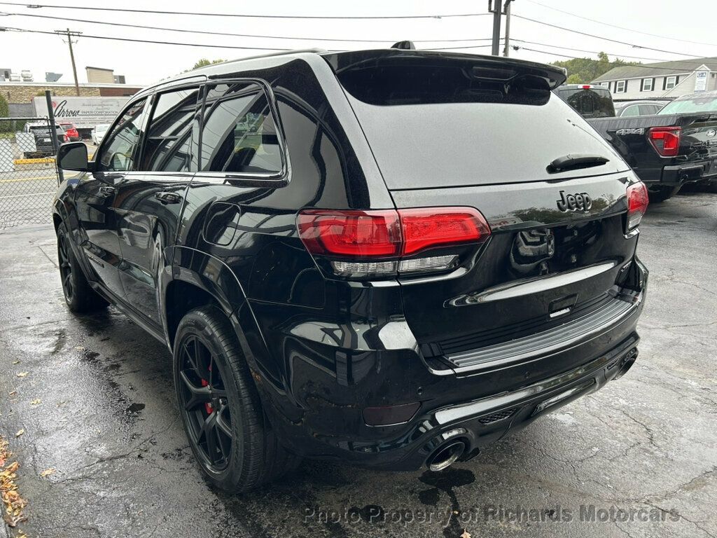 2018 Jeep Grand Cherokee SRT 4x4 - 23094570 - 3