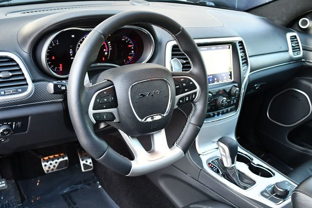 2018 Jeep Grand Cherokee SRT 4x4 SUV W/Signature Leather Package & High Performance Audio - 23023653 - 11