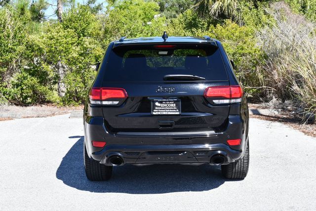 2018 Jeep Grand Cherokee SRT 4x4 SUV W/Signature Leather Package & High Performance Audio - 23023653 - 27