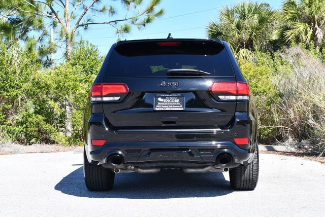 2018 Jeep Grand Cherokee SRT 4x4 SUV W/Signature Leather Package & High Performance Audio - 23023653 - 28