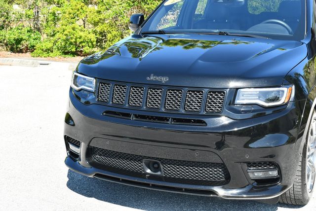 2018 Jeep Grand Cherokee SRT 4x4 SUV W/Signature Leather Package & High Performance Audio - 23023653 - 36