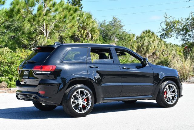 2018 Jeep Grand Cherokee SRT 4x4 SUV W/Signature Leather Package & High Performance Audio - 23023653 - 5