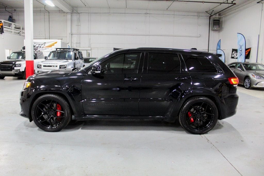 2018 Jeep Grand Cherokee SRT LOW 43,000 MILES One Owner PANO Roof Loaded - 22760865 - 1