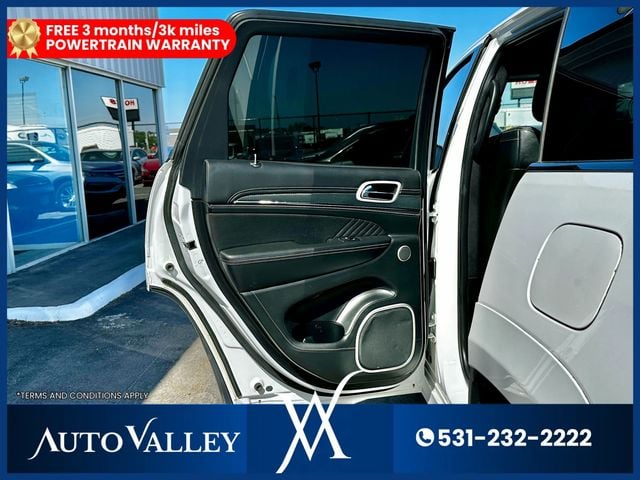 2018 Jeep Grand Cherokee SRT Sport Utility 4D - 22939067 - 18