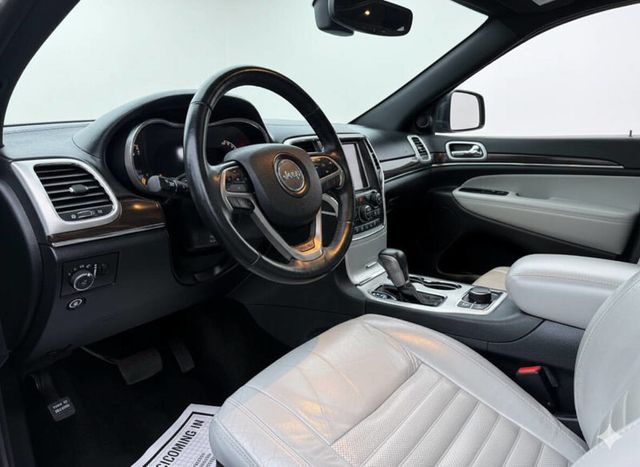 2018 Jeep Grand Cherokee Sterling Edition 2018 - Luxury, Tech, & Adventure Combined - 22943139 - 10