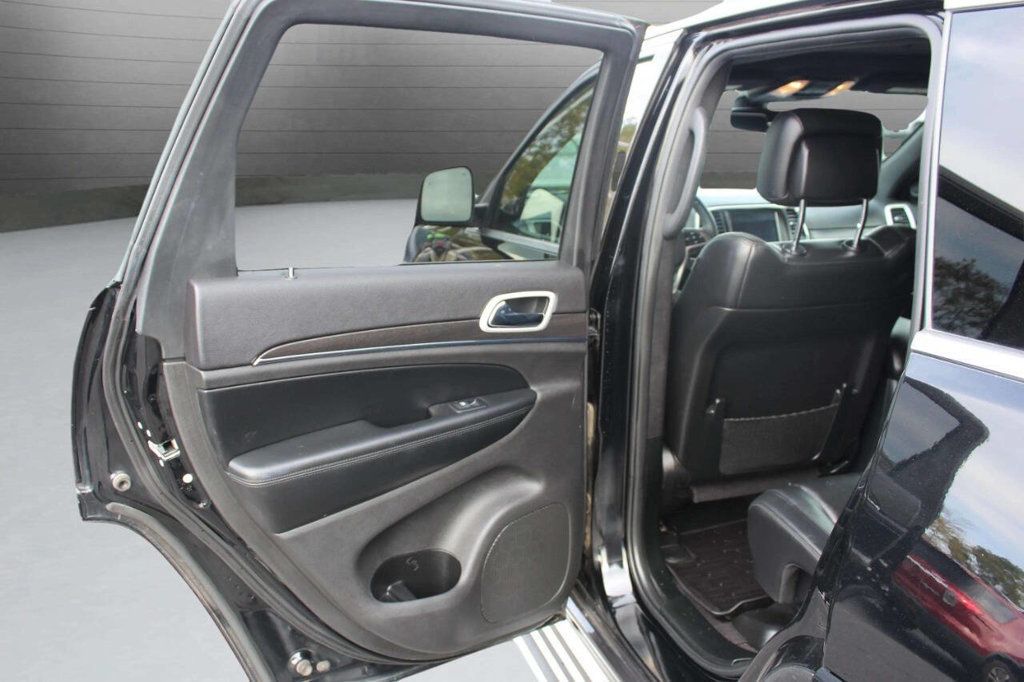 2018 Jeep Grand Cherokee Sterling Edition 4x4 - 22933749 - 14
