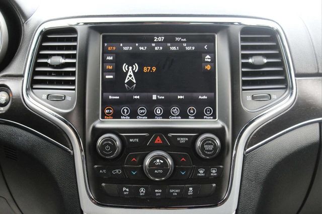 2018 Jeep Grand Cherokee Sterling Edition 4x4 - 22933749 - 24