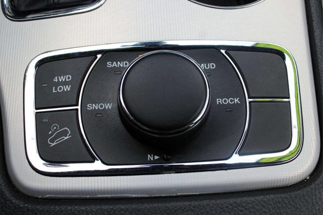 2018 Jeep Grand Cherokee Sterling Edition 4x4 - 22933749 - 26