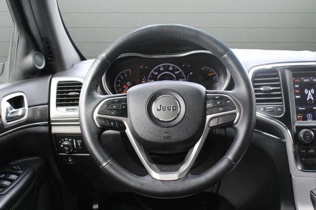 2018 Jeep Grand Cherokee Sterling Edition 4x4 - 22933749 - 27