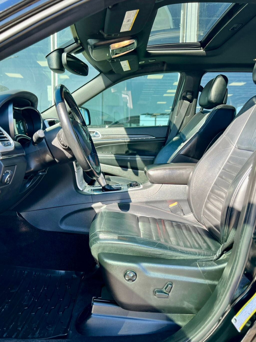 2018 Jeep Grand Cherokee Sterling Edition 4x4 - 22974172 - 14