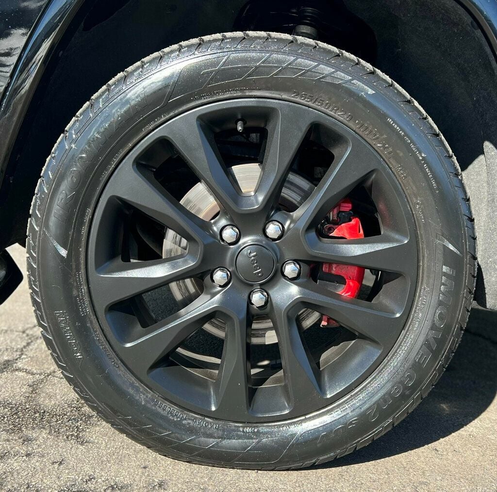 2018 Jeep Grand Cherokee Sterling Edition 4x4 - 22974172 - 34