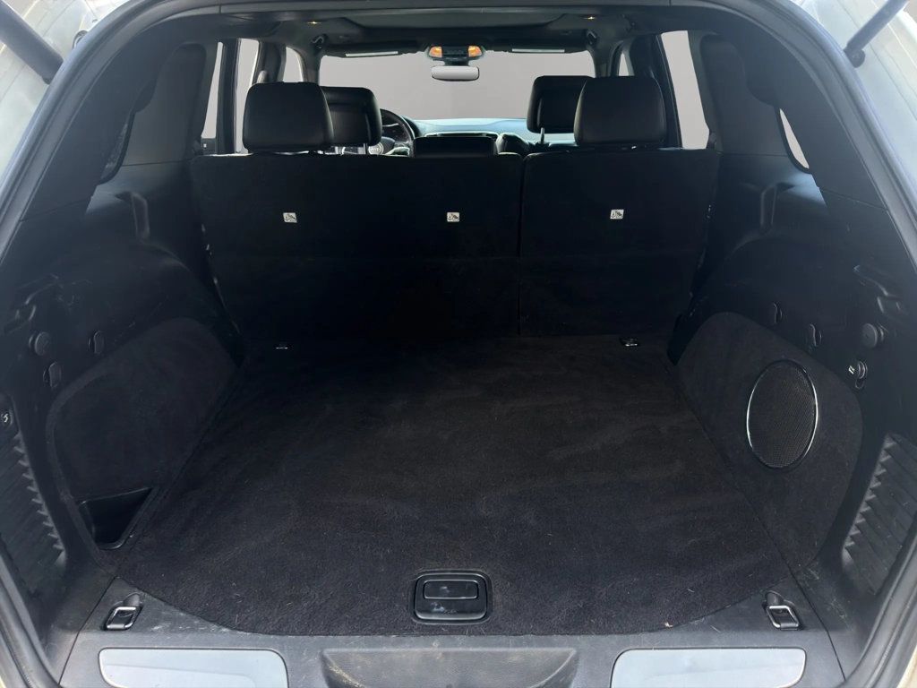 2018 Jeep Grand Cherokee STERLING EDITION, CLEAN CARFAX, 5.7L V8 HEMI, PANO SUNROOF!! - 23041928 - 23