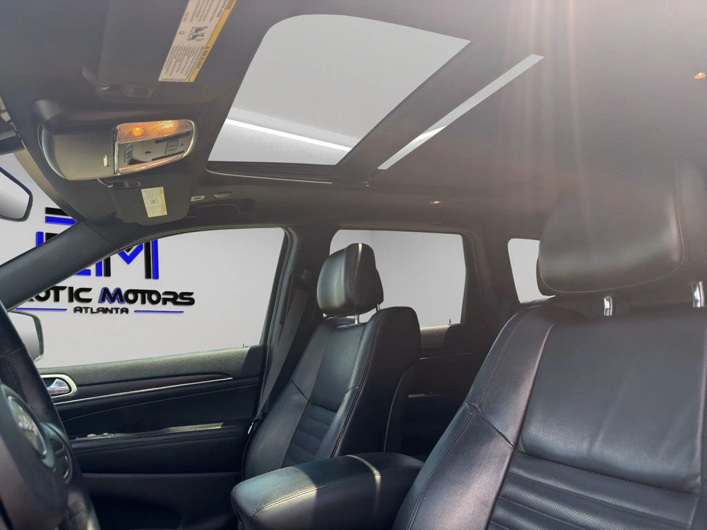 2018 Jeep Grand Cherokee STERLING EDITION, CLEAN CARFAX, 5.7L V8 HEMI, PANO SUNROOF!! - 23041928 - 8