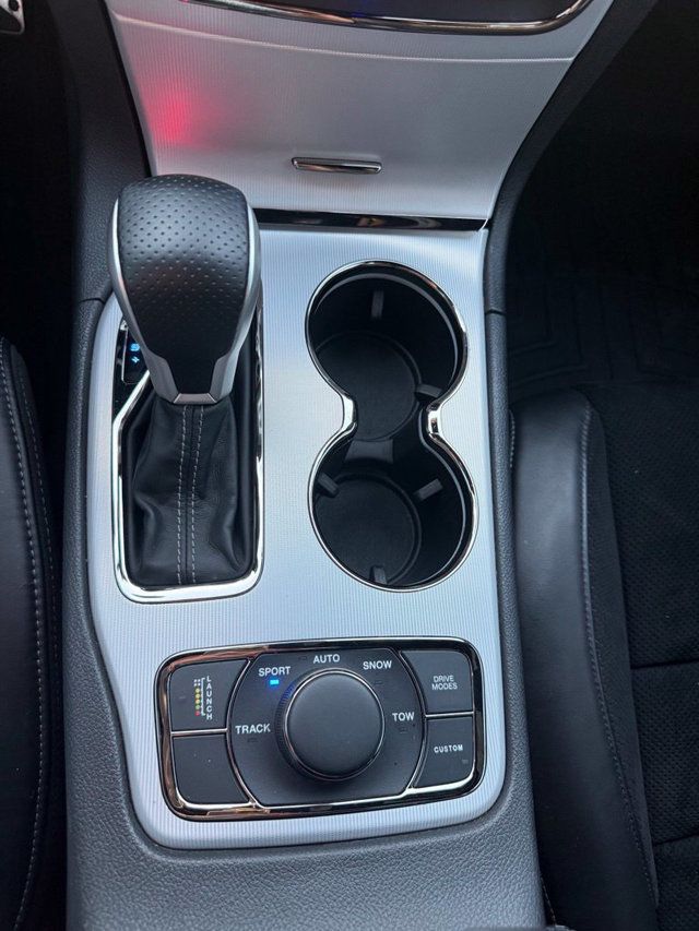 2018 Jeep Grand Cherokee Trackhawk 4x4 - 23102379 - 9