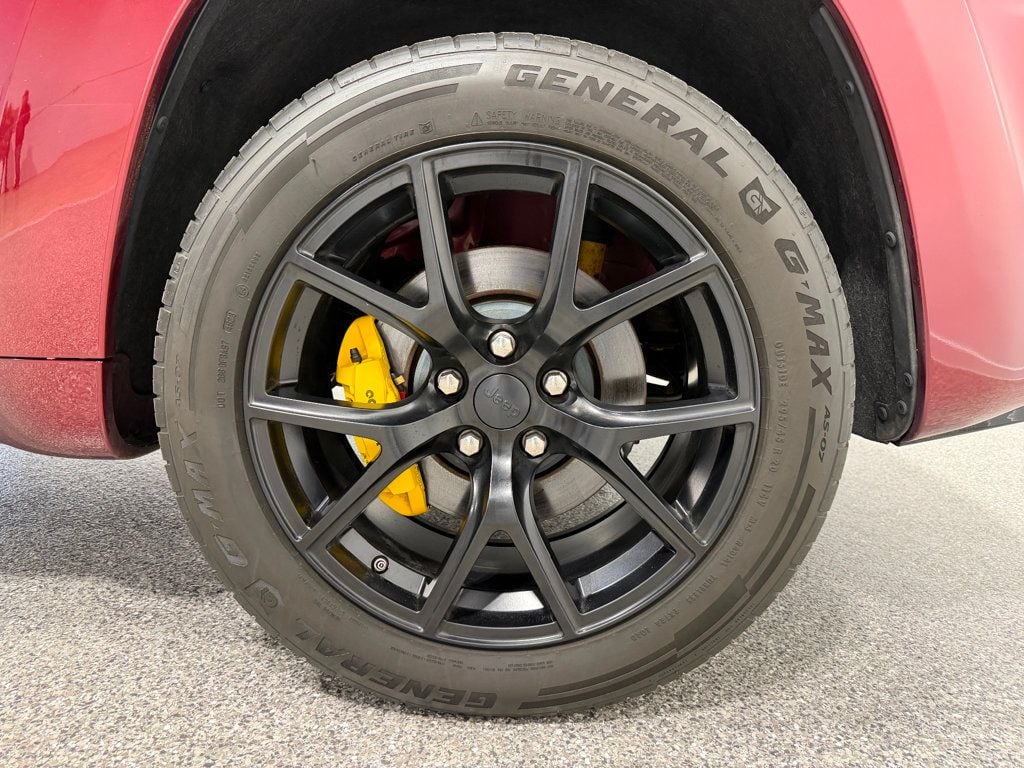 2018 Jeep Grand Cherokee Trackhawk 4x4 - 22919015 - 11