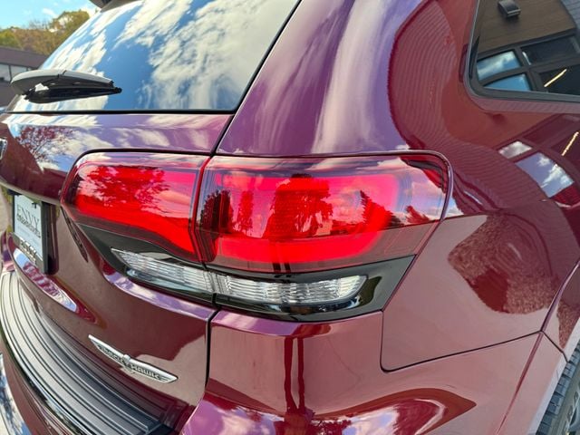 2018 Jeep Grand Cherokee Trackhawk 4x4 - 22919015 - 16