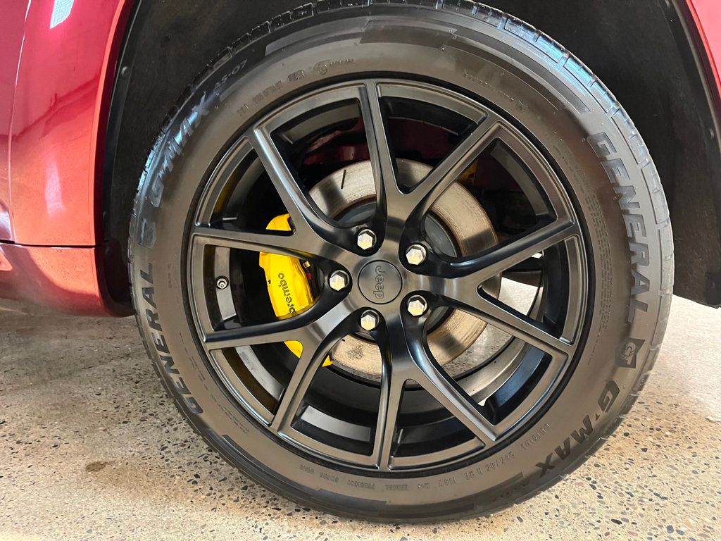 2018 Jeep Grand Cherokee Trackhawk photo 16