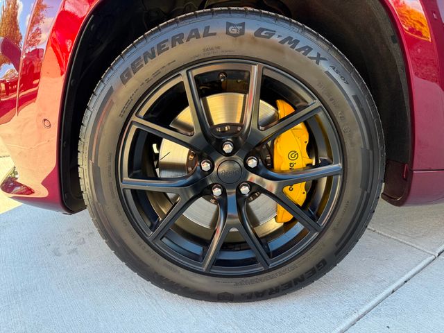 2018 Jeep Grand Cherokee Trackhawk 4x4 - 22919015 - 23