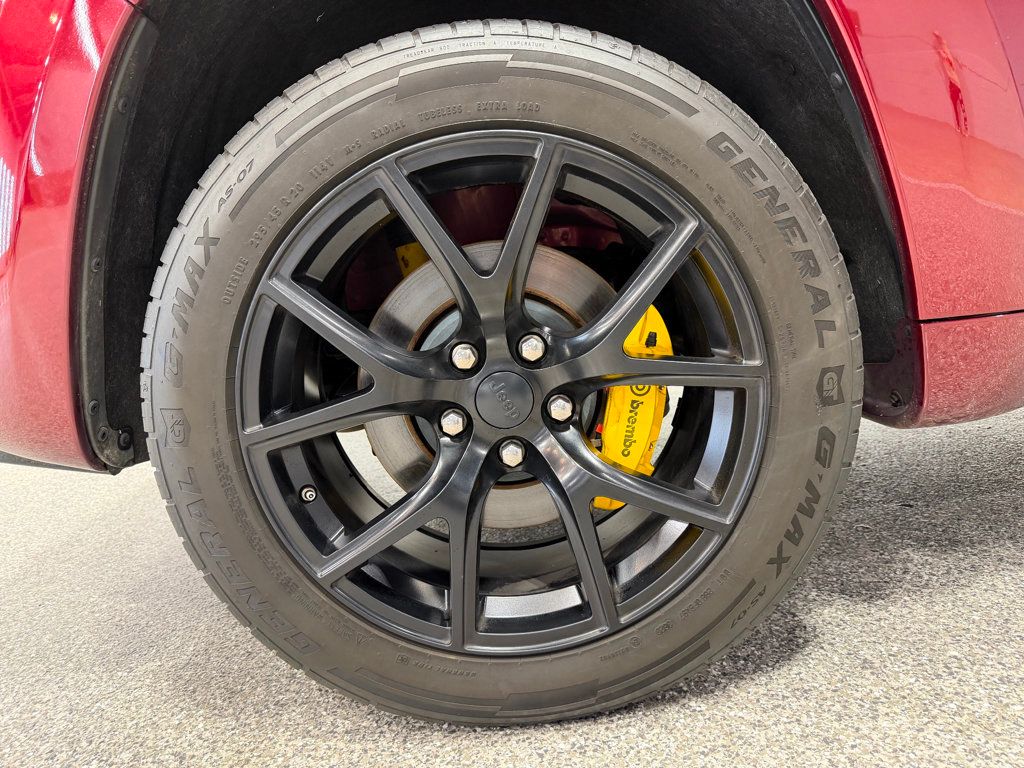 2018 Jeep Grand Cherokee Trackhawk 4x4 - 22919015 - 25