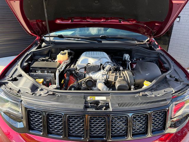 2018 Jeep Grand Cherokee Trackhawk 4x4 - 22919015 - 27