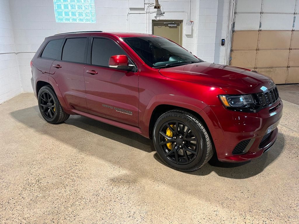 2018 Jeep Grand Cherokee Trackhawk photo 3