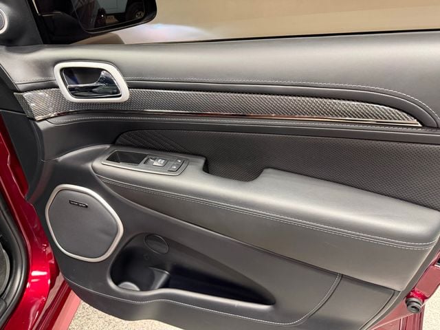 2018 Jeep Grand Cherokee Trackhawk 4x4 - 22919015 - 53