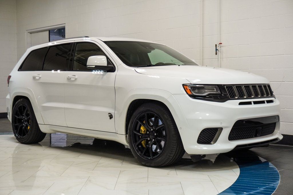 2018 Jeep Grand Cherokee Trackhawk photo 4