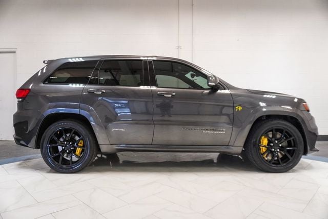 2018 Jeep Grand Cherokee Trackhawk 4x4 - 23024125 - 34
