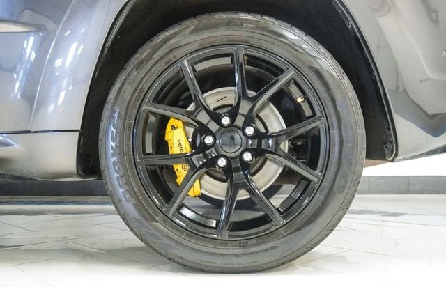 2018 Jeep Grand Cherokee Trackhawk 4x4 - 23024125 - 36