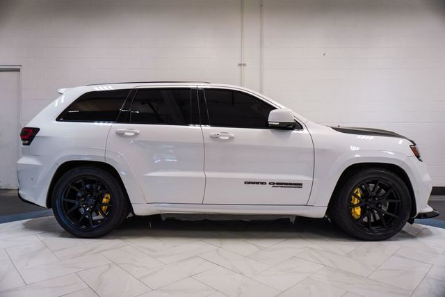 2018 Jeep Grand Cherokee Trackhawk 4x4 - 23074496 - 31