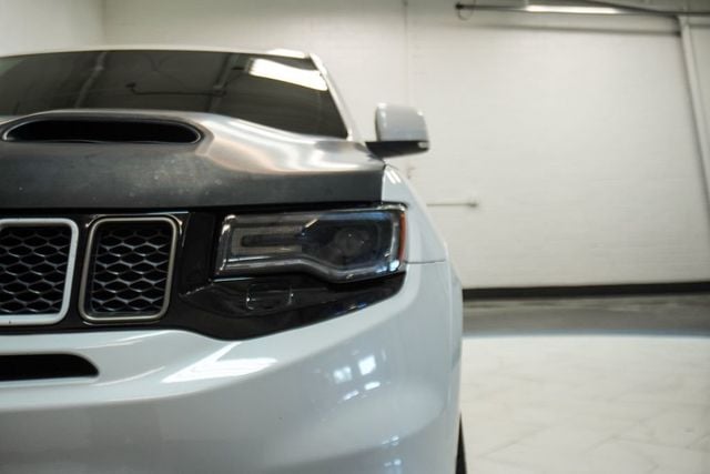 2018 Jeep Grand Cherokee Trackhawk 4x4 - 23074496 - 35