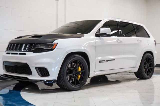 2018 Jeep Grand Cherokee Trackhawk 4x4 - 23074496 - 3