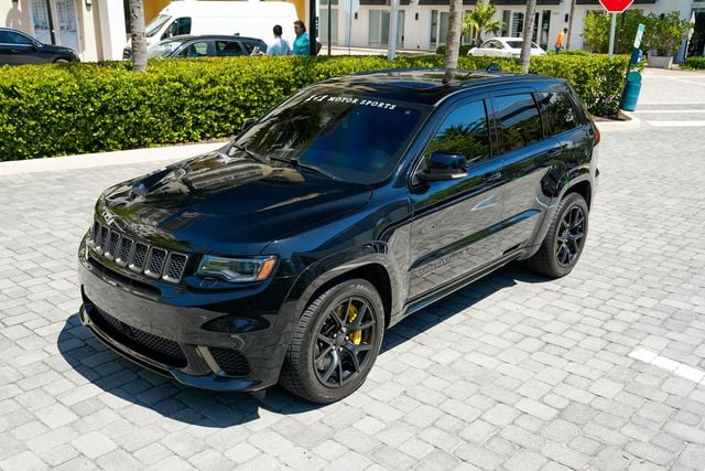 2018 Jeep Grand Cherokee Trackhawk 4x4 - 23001530 - 9