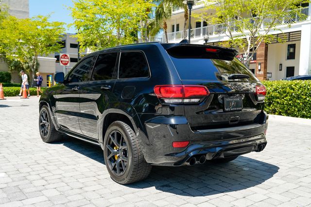 2018 Jeep Grand Cherokee Trackhawk 4x4 - 23001530 - 19
