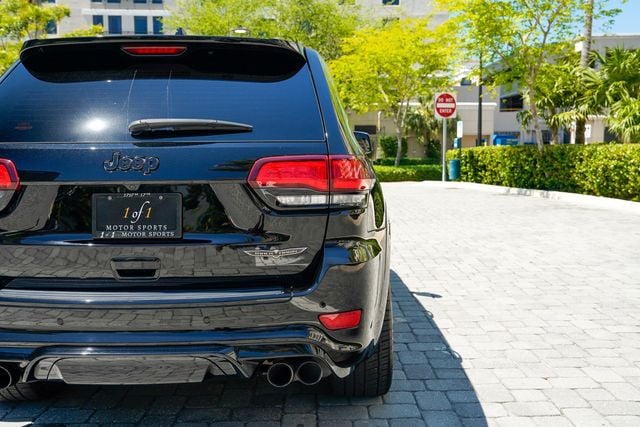 2018 Jeep Grand Cherokee Trackhawk 4x4 - 23001530 - 25