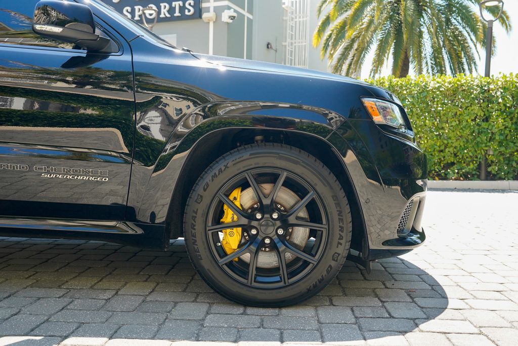 2018 Jeep Grand Cherokee Trackhawk 4x4 - 23001530 - 33