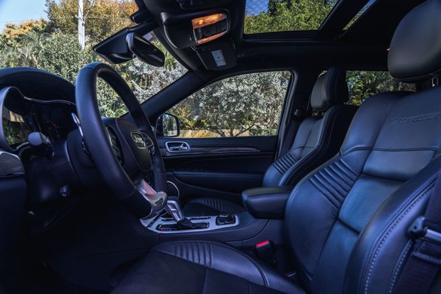 2018 Jeep Grand Cherokee Trackhawk 4x4 - 22989138 - 13