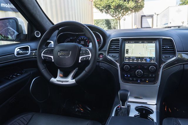 2018 Jeep Grand Cherokee Trackhawk 4x4 - 22989138 - 18