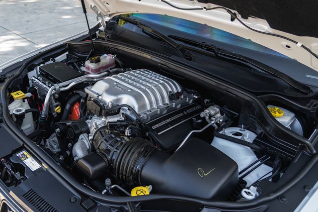 2018 Jeep Grand Cherokee Trackhawk 4x4 - 22989138 - 31