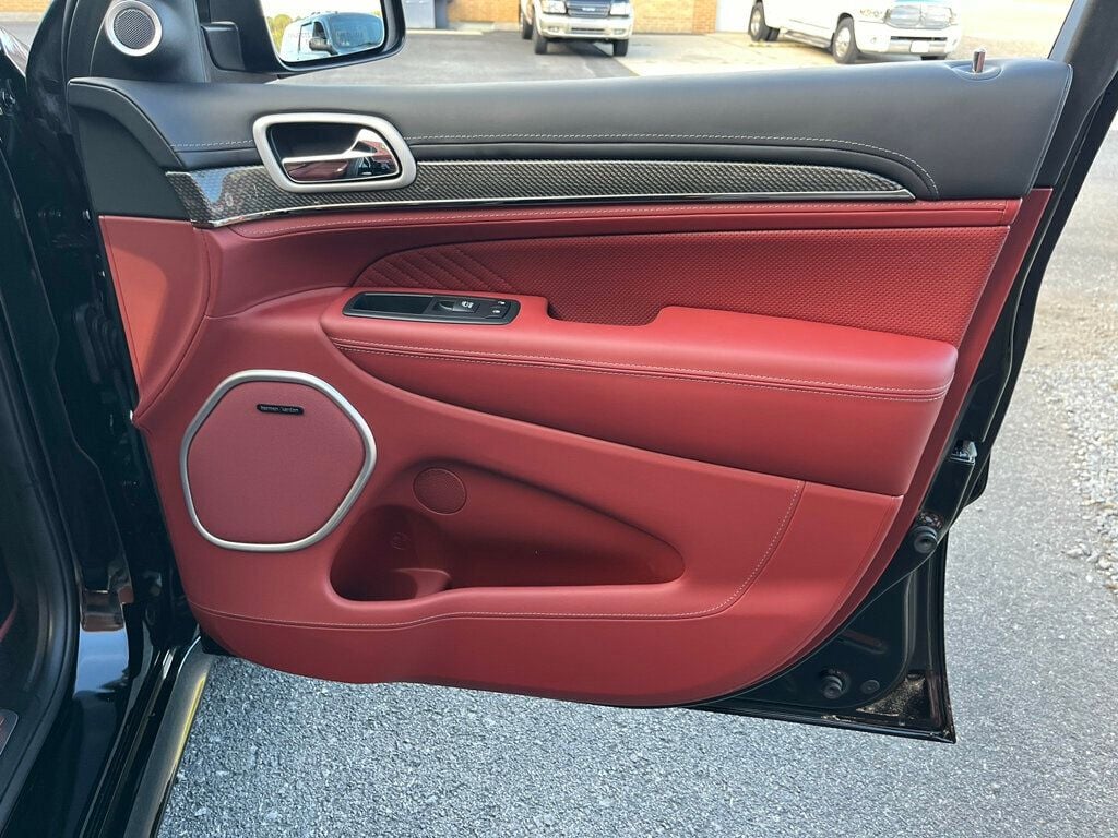2018 Jeep Grand Cherokee Trackhawk photo 39