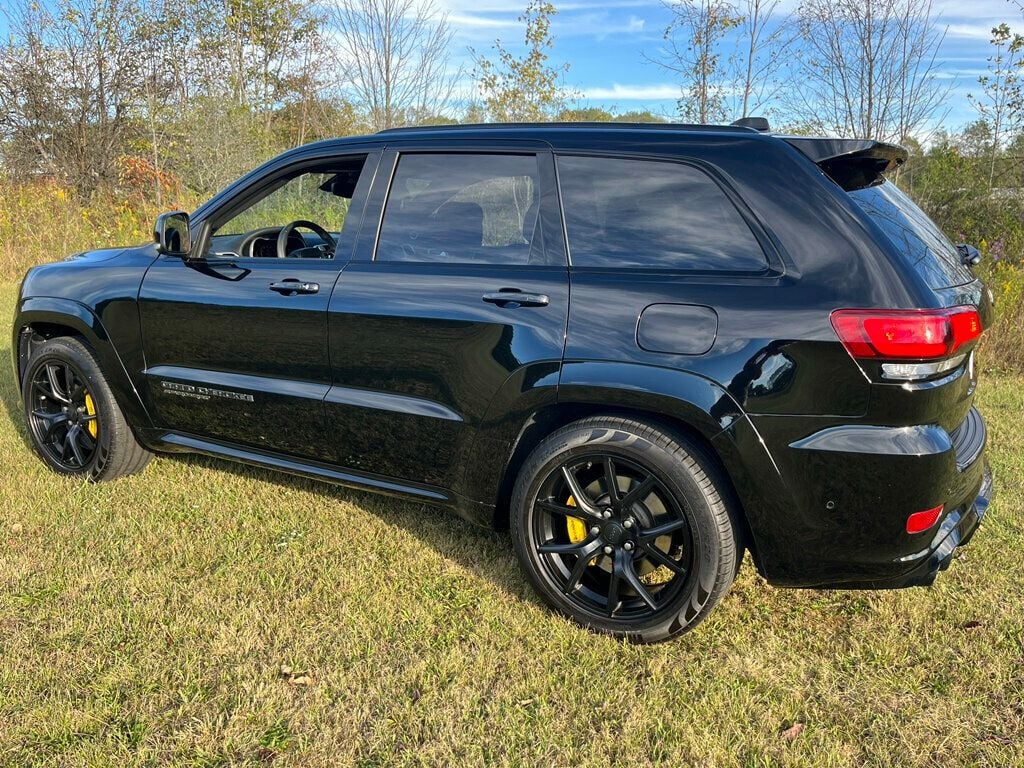 2018 Jeep Grand Cherokee Trackhawk photo 4