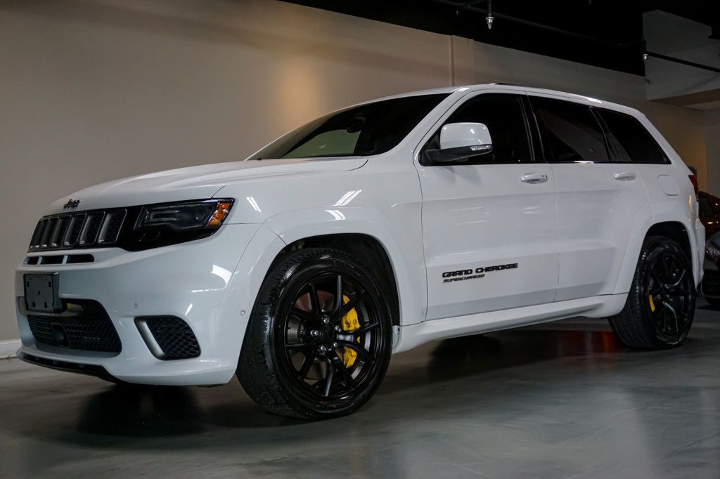 2018 Jeep Grand Cherokee Trackhawk photo 2