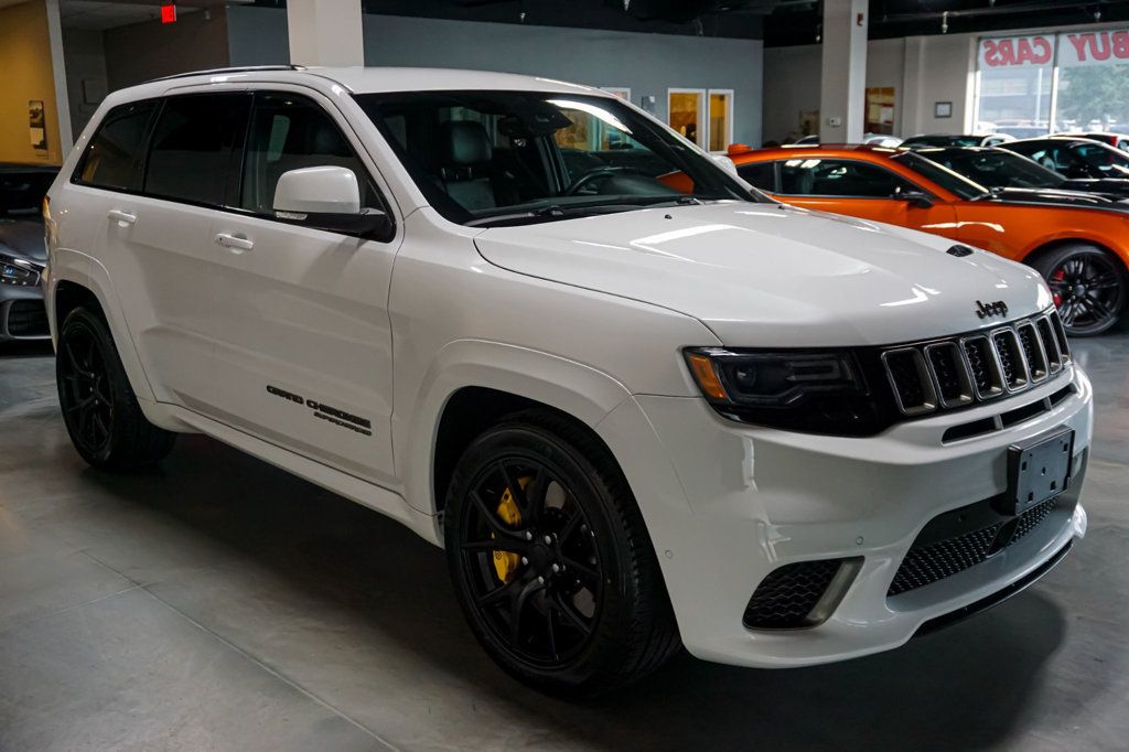 2018 Jeep Grand Cherokee Trackhawk photo 3