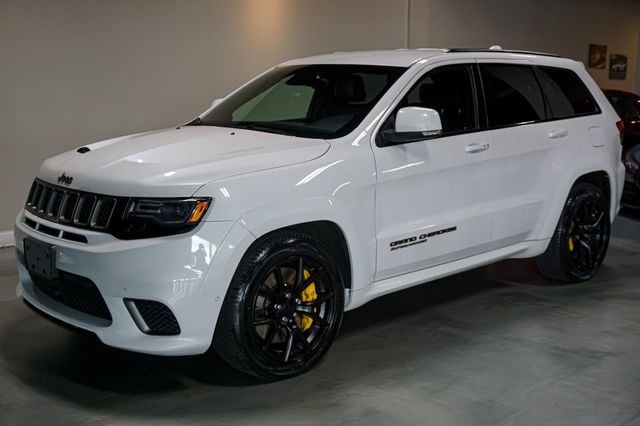 2018 Jeep Grand Cherokee *Trackhawk* *Supercharged* *All Stock* *No Mods* - 22900564 - 4