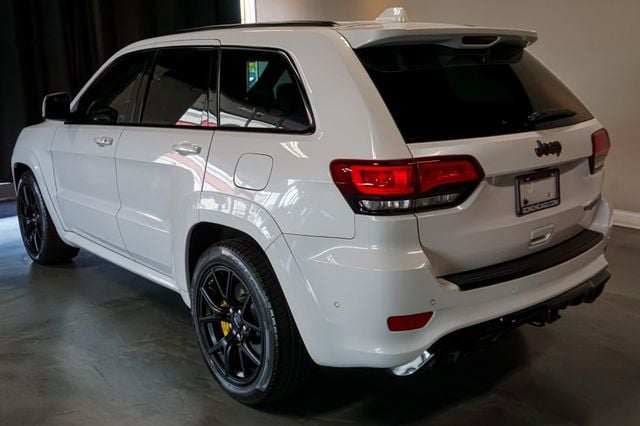 2018 Jeep Grand Cherokee *Trackhawk* *Supercharged* *All Stock* *No Mods* - 22900608 - 37