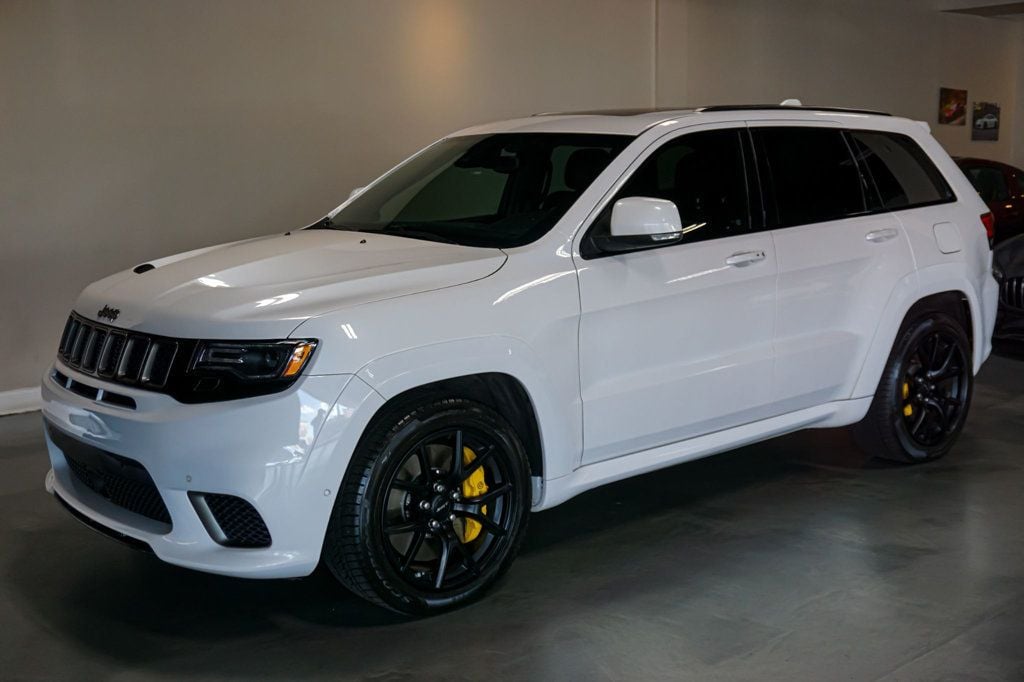 2018 Jeep Grand Cherokee Trackhawk photo 4